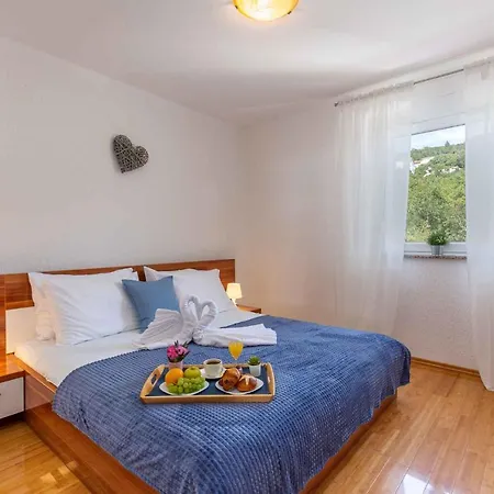 2 Apartment